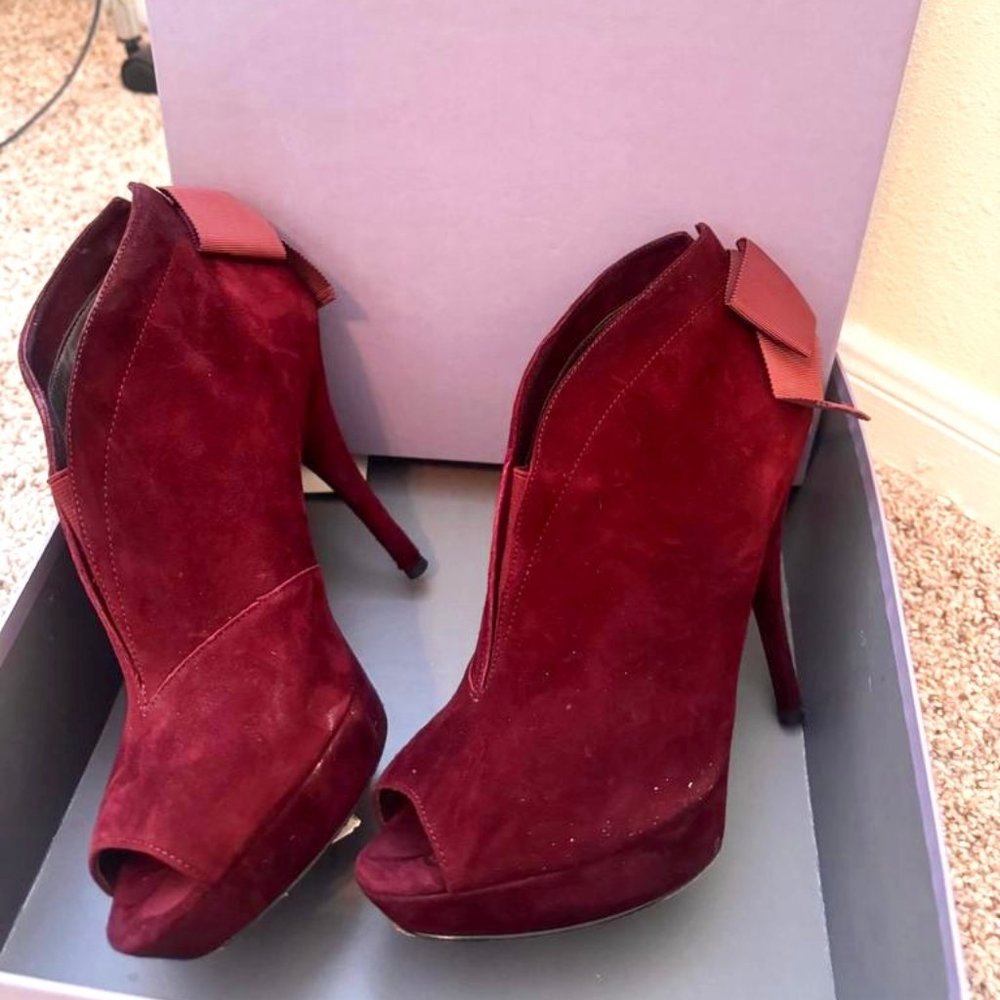 Vera Wang Royce Bootie Heels
